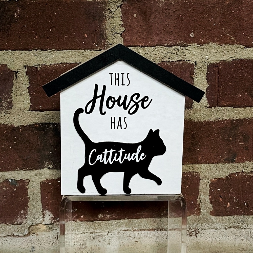 NEW “This House Has Cattitude” Tabletop Desk Decor Accent Cat / Kitten Lover - Picture 2 of 6